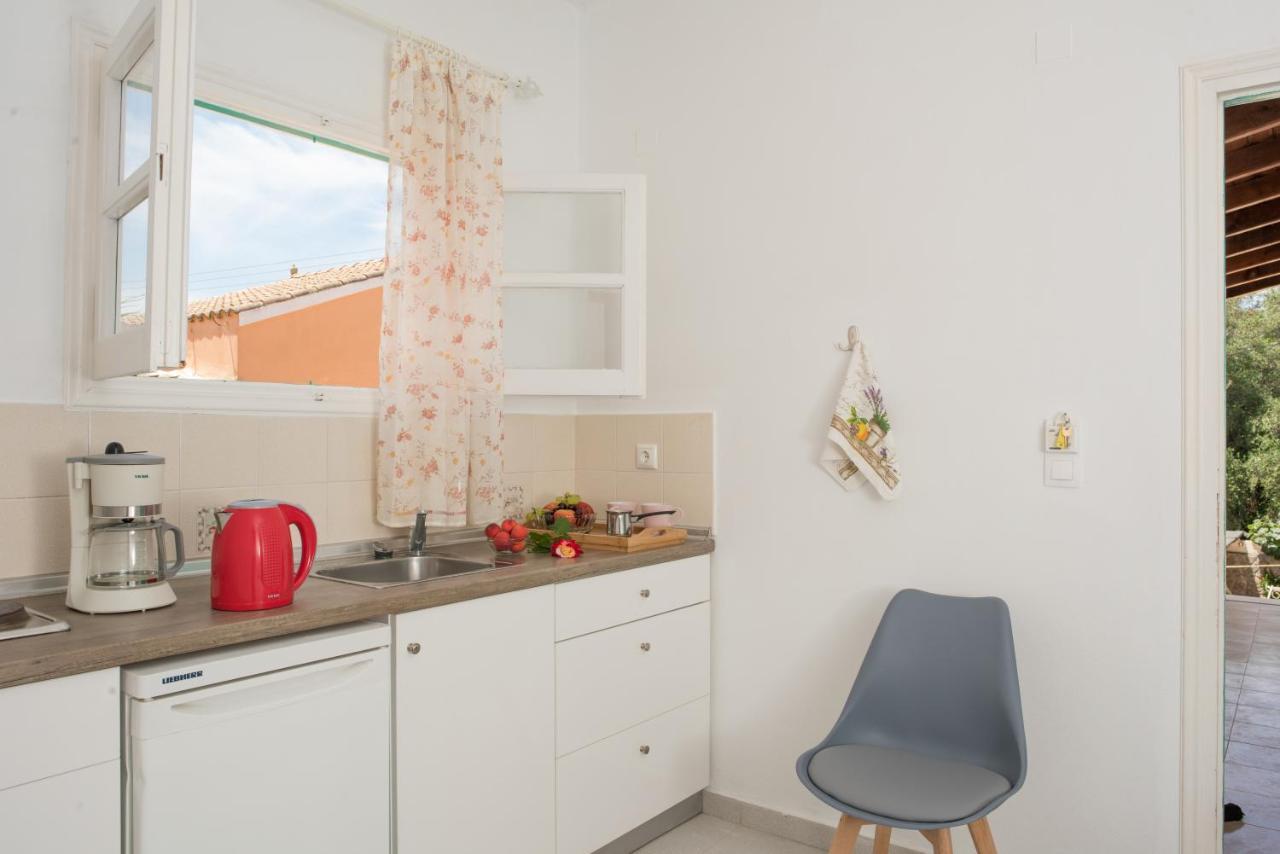 Averto Corfu Apartments Dassia  Ngoại thất bức ảnh